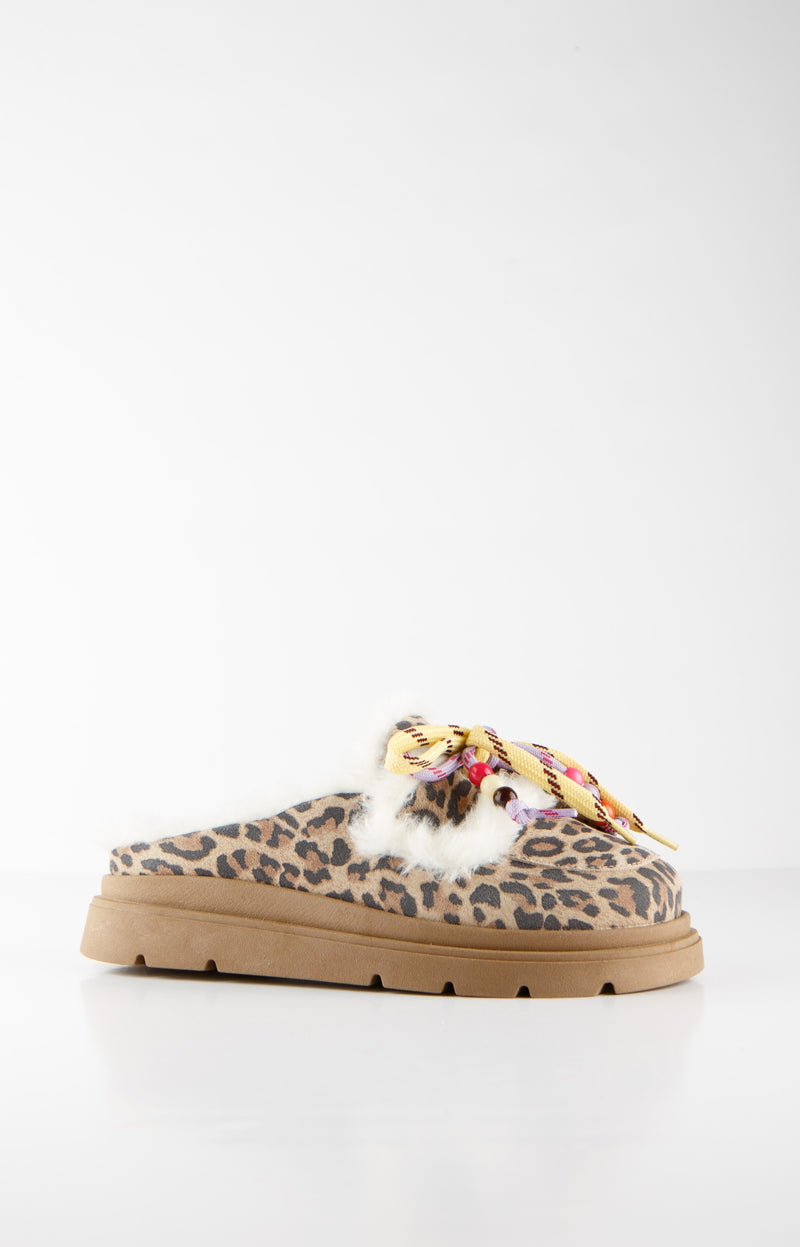 NOVA Leopard