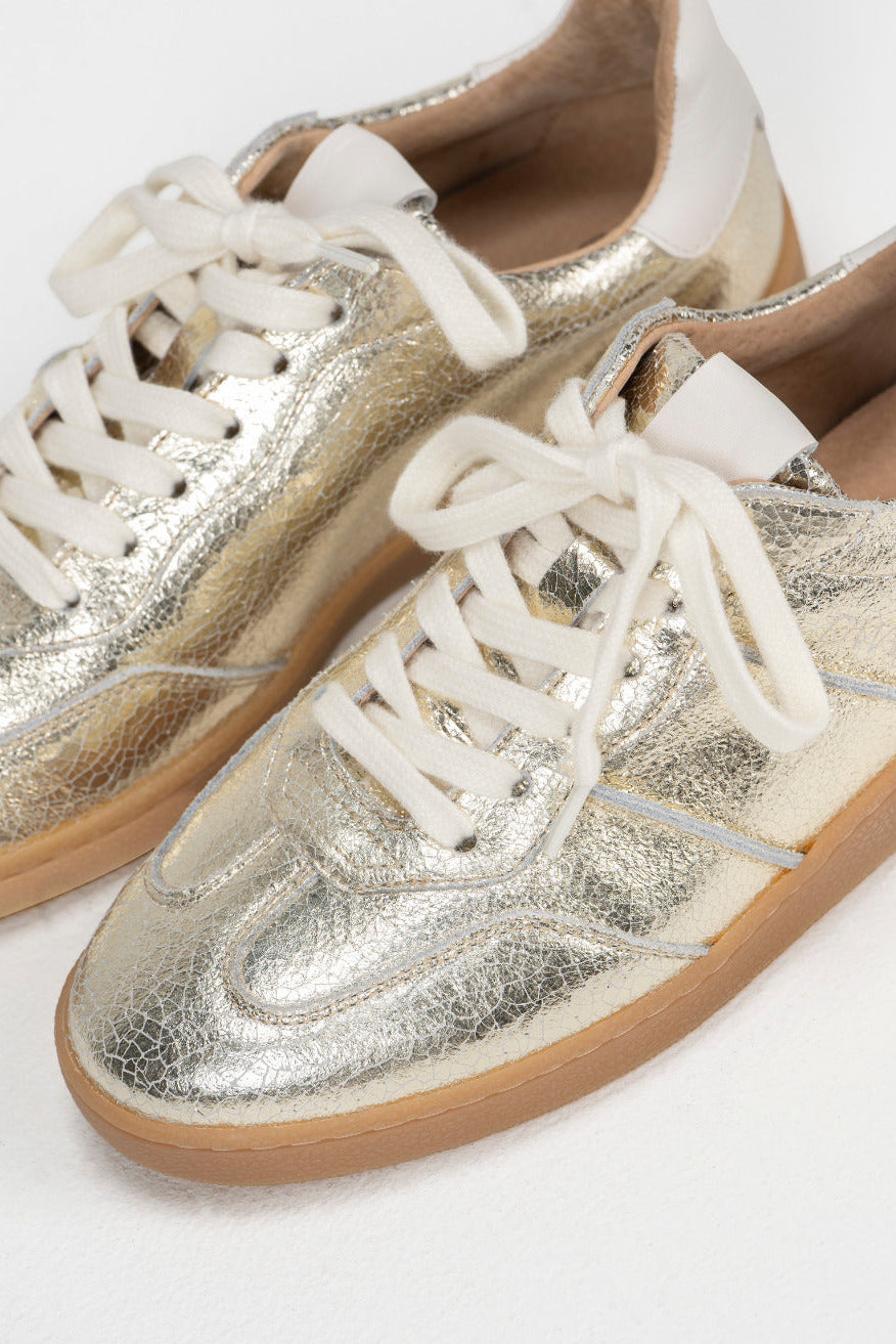 POONA crackled - Sneakers | Champ. / Off White