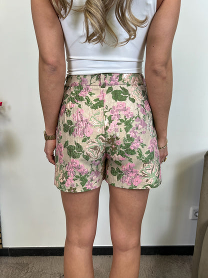 Short Flower