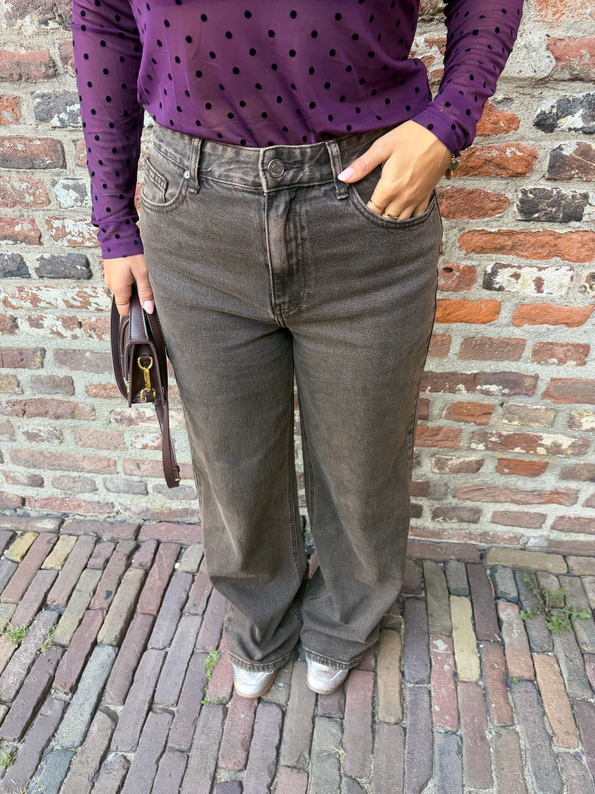Wide Leg Jeans - Vintage Brown