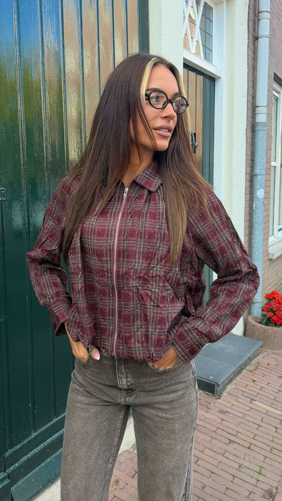 Blusa con cremallera - cuadros burdeos